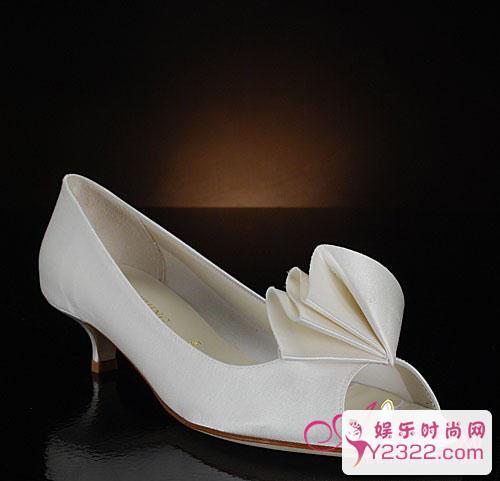 一双华丽的婚礼鞋将承托起你一生最美丽的时刻_Y2OOO.COM第6张