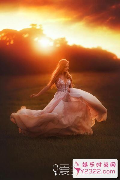 Galia Lahav 释出2016婚纱礼服系列广告大片_Y2OOO.COM第7张