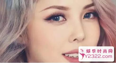 时髦鬼们看秀，聪明的美容精玩妆容呀好吗!_Y2OOO.COM第7张