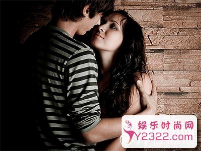 男人喜欢什么样的女人？揭秘男人缘爆表的TOP9“桃花女王”_Y2OOO.COM第3张