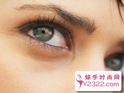 怎样让情人越来越爱你? 6个注意事项让爱情升温_Y2OOO.COM第6张