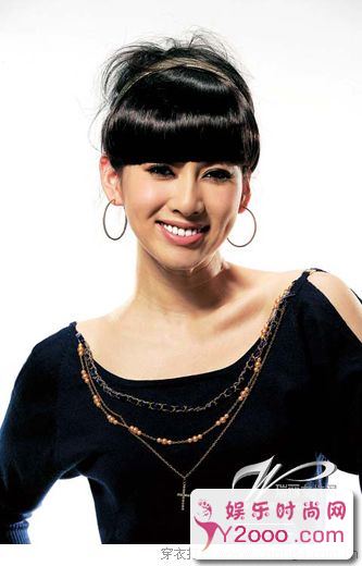 圆脸形女生想摆脱稚气印象 要如何打扮才好看?_第2页_m.y2ooo.com