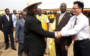 乌干达总统建议日本学习中国积极对非投资