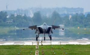 我四代机探测技术获突破 歼20可率先发现F-22