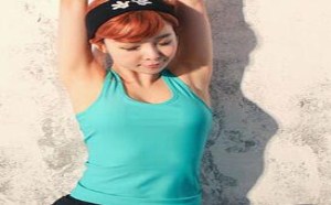 挺着个水桶腰还怎么展现完美身材!