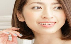 消除青春痘有什么好方法，来看看。