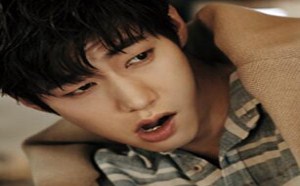 剃须对于男人可谓是举重轻重,一个不小心就会伤到自己