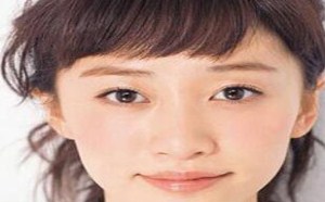 利用裸妆打造出像我的少女时代小说女主一样完美的肌肤哦