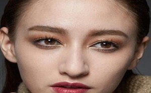 一白遮三丑，7个全身美白小技巧，让你做一个“白”女人