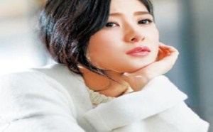 夏日满面油光，油皮女生在护肤方面更是痛苦不堪