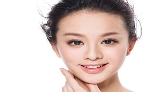 美白精华太不靠谱了!Stop,可能只是你用错了方法! 美白精华太不靠谱了!Stop,可能只是你用错了方法!