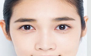 脸颊两侧长痘的塬因有很多,内分泌失调等等都会引起 脸颊两侧长痘的塬因有很多,内分泌失调等等都会引起