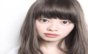 觉得自己脸大的mm不必沮丧,通过发型改变小脸效果 觉得自己脸大的mm不必沮丧,通过发型改变小脸效果