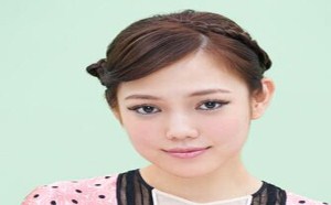 你知道吗,用盐水洗脸会更洁净,而且还能防治痘痘