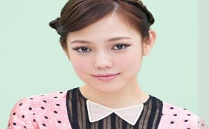 用盐水洗脸会更洁净,而且还能防治痘痘 用盐水洗脸会更洁净,而且还能防治痘痘