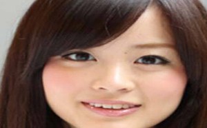 挑选巴掌脸适合的发型,会让造型更完美