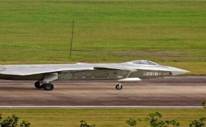 韩媒:中国歼20战机完成研发 有望每月量产2架 韩媒:中国歼20战机完成研发 有望每月量产2架