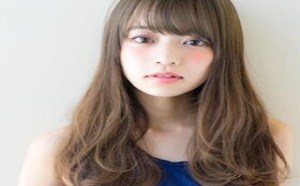 胖脸妹子很受伤啊，别人的脸是脸，自己的脸却是脸plus