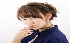 什么发型好看?最流行的盘发简约的盘发 什么发型好看?最流行的盘发简约的盘发