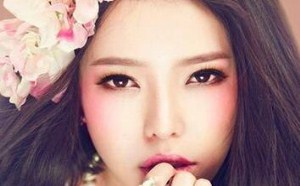 粉底液如何涂抹 打造完美无瑕脸部不再是梦！