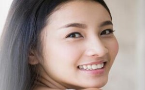 脸上毛孔粗大不用怕，泥膜来打造皮肤毛孔粗大问题