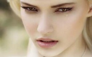 妆容失误怎么补救? 6招快速补救失误的妆容 