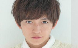 想成为女生心目中的男神吗?快来换换这些潮流发型吧! 想成为女生心目中的男神吗?快来换换这些潮流发型吧!