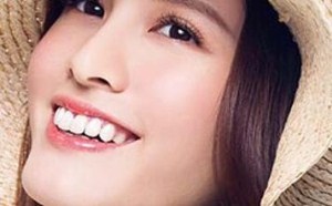 学会化清透迷你的桃花妆 桃花运离你更近一步