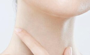 颈部也需要保养 别让颈部出卖了你的年龄