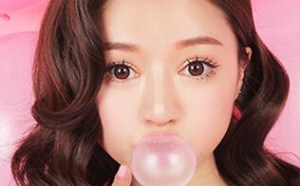 巧用眼线液搞定贫乏下睫毛 轻松打造浓密卷翘迷人电眼