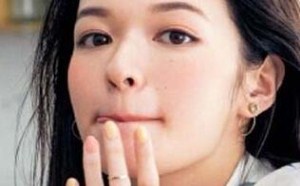 一看就懂的日系小清新素颜妆 无眼线也能放电迷人