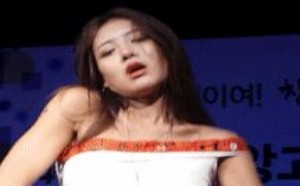 韩国女星热舞劲爆动态图