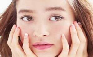 脸上长粉刺怎么办？找到长粉刺原因是关键