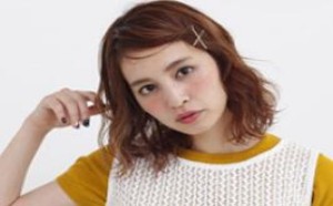 3款好看的中短发扎发教程 简单甜美超养眼 3款好看的中短发扎发教程 简单甜美超养眼