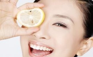 4大对策轻松狙击眼部脂肪粒 让眼周肌肤光洁如玉