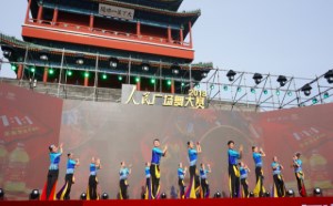 皮肤变得越来越差 当心被你的“过度保养”伤害了