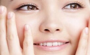 脸上毛孔变大咋办 如何清理和缩小脸部毛孔