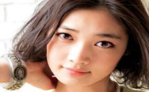 彻底摆脱眼部浮肿 推荐四种眼影颜色搭配和画法图