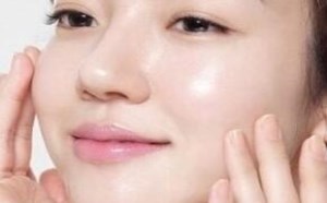 秋冬肌肤缺水如何处理 为缺水肌肤划下休止符