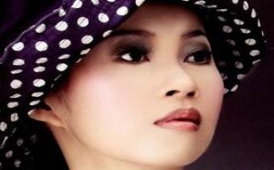 不同场合烟熏妆的画法步骤详解