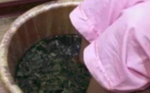 用艾叶泡脚可以减肥吗 用艾叶泡脚可以减肥吗