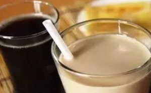 牛奶加醋的制作方法 牛奶加醋减肥原理 牛奶加醋的制作方法 牛奶加醋减肥原理