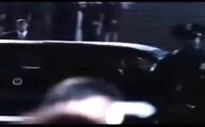 胡狼作品第38期：《让子弹飞续---卡扎菲的阴谋》