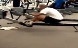 【逗逼说】最出彩的搞笑失误 【逗逼说】最出彩的搞笑失误