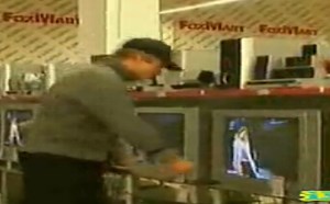 【逗逼说】美女恶搞,商场美女裸聊恶搞 【逗逼说】美女恶搞,商场美女裸聊恶搞