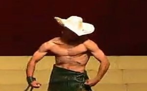 【逗逼说】【屌丝原创】逗逼教官另类表演